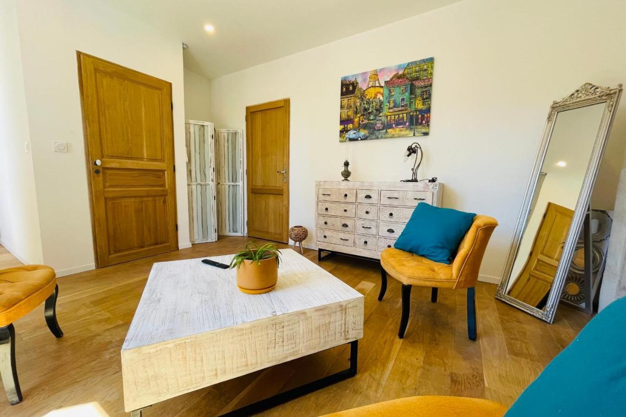 The Ronsardienne Suite In A Charming Mansion At The Gates Of Tours Saint-Avertin Extérieur photo